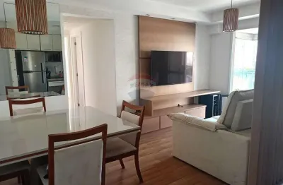 Apartamento para locação mobiliado na pompéia com 3 quartos, 1 suíte, 2 banheiros e 2 vagas de garagem