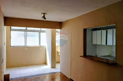 Apartamento para alugar com 80 metros e 3 quartos no Tatuapé com 1 vaga de garagem