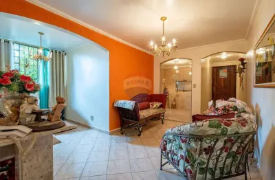 Apartamento com 60m², 2 quartos (1 suíte), closed e 2 vagas de garagem cobertas à venda no ALAMANDAS -Cid A E Carvalho– Privilegiada oportunidade!