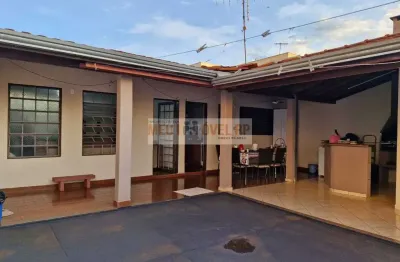 Casa com 3 quartos à venda no parque dos bandeirantes, ribeirão preto , 250 m2 por r$ 585.000
