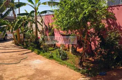Casa com 2 quartos à venda no Centro, Serrana 
