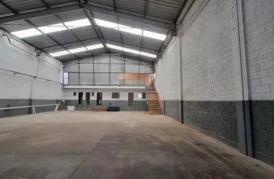 Galpão para alugar, 650m² - bairro vila lucinda - santo andré/sp