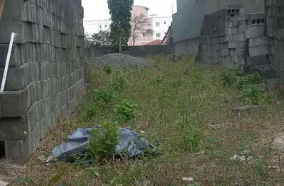 Terreno à venda na Rua das Monções, Jardim, Santo André