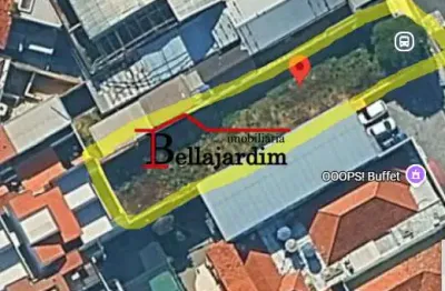 Terreno à venda na Avenida Dom Pedro II, Campestre, Santo André