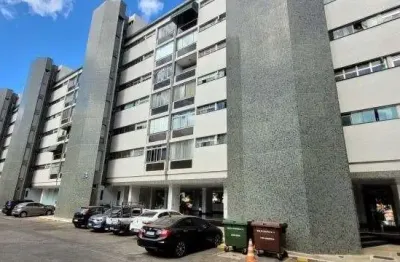Sqs 211 - vista livre, nascente, vazado, reformado !
