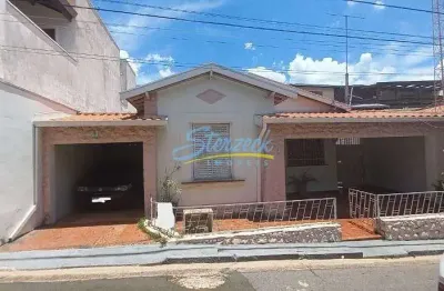 Casa com 3 quartos à venda na Viela Magalhães, 54, Centro, Vinhedo