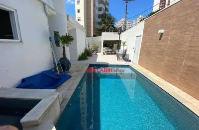 Casa com 280m² de terreno e 340m² de área construída - 5 quartos sendo 1 suíte e 3 vagas de garagem - piscina e área gourmet - vila mariana -sp