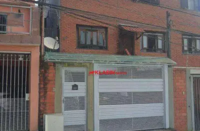 ** sobrado de 3 dormitórios sendo 1 suíte com 2 vagas de garagem - quintal - 100m² terreno e 126m² de área construída - boa localização **