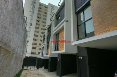 Casa de condomínio no higienópolis com 2 suites - 3 banheiros - 180 m