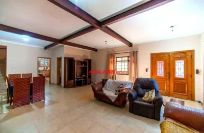 Vila monumento: sobrado - 400m² - 5 dormitórios (3 suítes) - piscina - vagas para 3 carros.