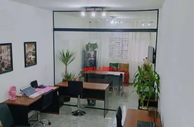 Sala/conjunto comercial reformado com aproximadamente 33m² de área útil com boa localização no bairro liberdade (próximo ao metrô)