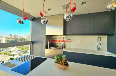 Apartamento com acabamentos de alta qualidade e varanda gourmet, 2 suítes com 2 vagas livres + 1 depósito!!