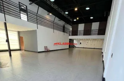 Ponto comercial com 3 salas para alugar na Avenida Miruna, Moema, São Paulo