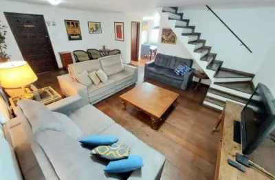 Casa com 6 quartos à venda na Rua Francisco Preto, Vila Sônia, São Paulo