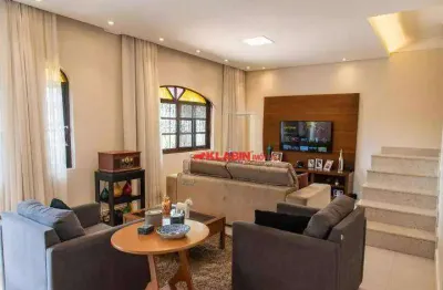 Lindo sobrado de esquina com 217m² de área construída - 4 dormitórios sendo 1 suíte com 6 vagas - quintal e edícula - ótimo local no jardim da glória