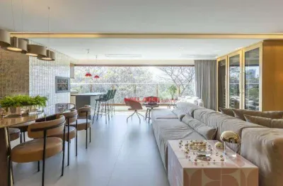 Apartamento de Alto Padrão Mobiliado no Condomínio Stella Campo Belo