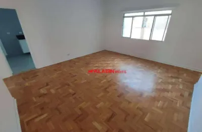 Apartamento reformado de 2 quartos com 76m² de área útil - sem vaga de garagem - ótima localização no cambuci à poucos minutos do comércio local