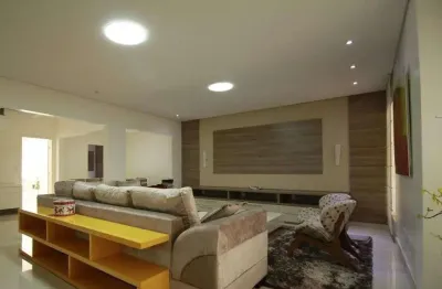 Casa com 5 quartos à venda na Rua Maranjaí, Vila Monumento, São Paulo
