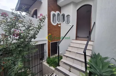 Casa com 2 quartos para alugar na Avenida Maestro João Baptista Julião, 276, Vila Oliveira, Mogi das Cruzes