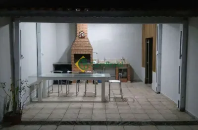 Sobrado com 3 dormitórios sendo 1 suíte, vila são sebastião, mogi das cruzes