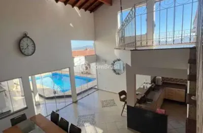 Casa com 4 quartos à venda na Avenida Maria Osório Valle, 946, Alto Ipiranga, Mogi das Cruzes