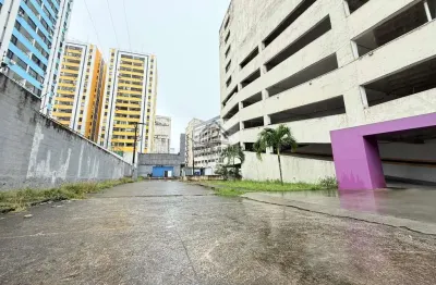 Prédio para alugar na Avenida Luís Viana, 00, Imbuí, Salvador