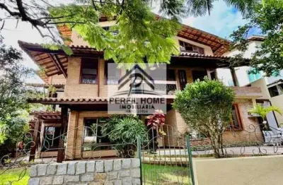 Casa para Venda em Salvador, Piatã, 5 dormitórios, 5 suítes, 6 banheiros, 2 vagas