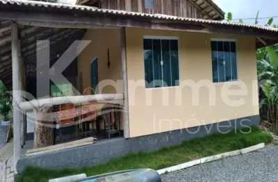 Sítio à venda em barra velha, com 3 dormitórios, piscina, campo de futebol, área de festa com churrasqueira