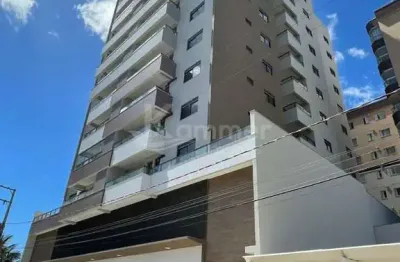 Apartamento com 3 dormitórios sendo uma suíte a 80m do mar em navegantes
