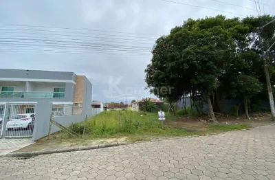 Terreno à venda na Rua Floresta, Itacolomi, Balneário Piçarras