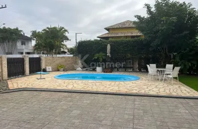 Casa à venda em penha-sc, bairro armação: 4 quartos, 4 suítes, 3 salas, 5 banheiros, 3 vagas, 320m².