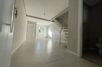Sobrado com 2 suites na escola agricola em blumenau