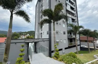 Apartamento à venda em Blumenau-SC, bairro Fortaleza: 3 quartos, 1 sala, 1 banheiro, 1 vaga de garagem, 86,00 m² de área.
