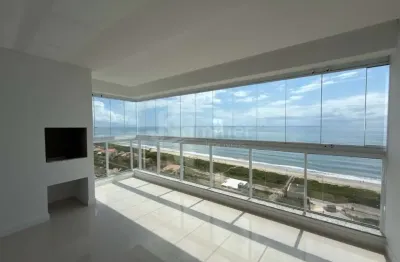 Apartamento à venda em Balneário Piçarras-SC  3 quartos, 3 suítes, 1 sala, 4 banheiros, 2 vagas de garagem  115,00m² de área