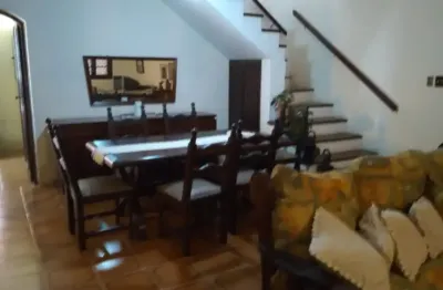 Casa com 4 quartos à venda na Rua Walter Papsch, Jardim Virgínia, Guarujá