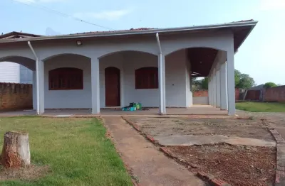 Casa com 3 quartos à venda no Centro, Capela do Alto 