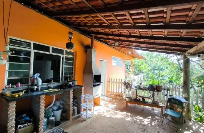 Chácara / sítio com 3 quartos à venda em Areião, Capela do Alto 
