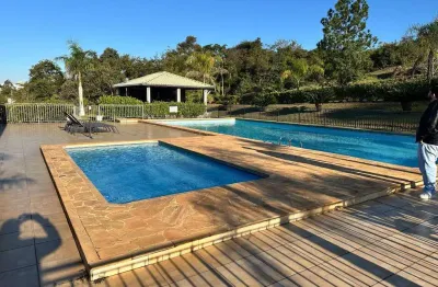 Terreno à venda no Village Araçoiaba, Araçoiaba da Serra 