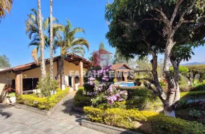 Oportunidade linda casa mobiliada em condominio. aceita financiamento / financia.