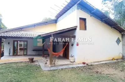 Casa padrão à venda em olho d'água, mairiporã - 1 suíte, 6 vagas e quintal aconchegante
