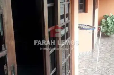 Casa com 3 quartos à venda na Rua Pio XII, Terra Preta, Mairiporã