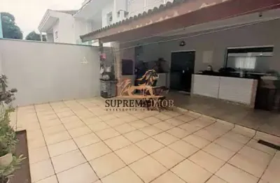 Casa sobrado com 3 quartos à venda, 168 m²- condomínio horto florestal ii