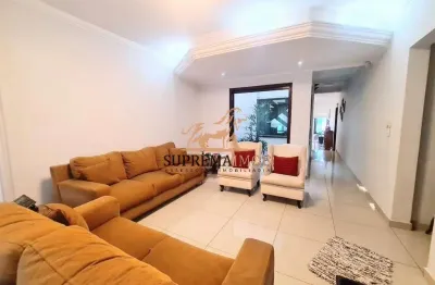 Casa sobrado com 3 quartos , á venda condomínio constantino mattucci