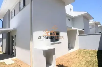 Casa 3 quartos sendo 1 suíte no condomínio Lótus - Villa Flora