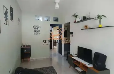 Casa térrea à venda com 2 quartos - Condomínio Residencial Ouro Verde I