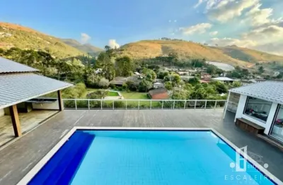 Linda casa à venda em teresópolis-rj, bairro albuquerque: 3 quartos, 3 suítes, 2 salas, 3 banheiros, 4 vagas, 300m²!