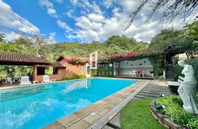 Magnífico sítio à venda em teresópolis-rj, bairro quebra frascos: 7 quartos, 1 suíte, 2 salas, 4 banheiros, 6 vagas, 7.587 m² de área