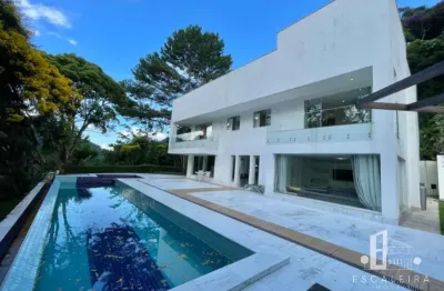 Luxuosa mansão em condomínio carlos guinle, teresópolis-rj: 4 quartos, 4 suítes, 4 salas, 7 banheiros, 4 vagas de garagem, 700m².