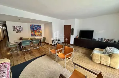 Apartamento à venda na lagoa, rio de janeiro: 3 quartos, 1 suíte, 4 banheiros, 3 vagas de garagem, 180m² de área.