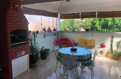 Excelente sobrado reformado e muitíssimo bem conservado